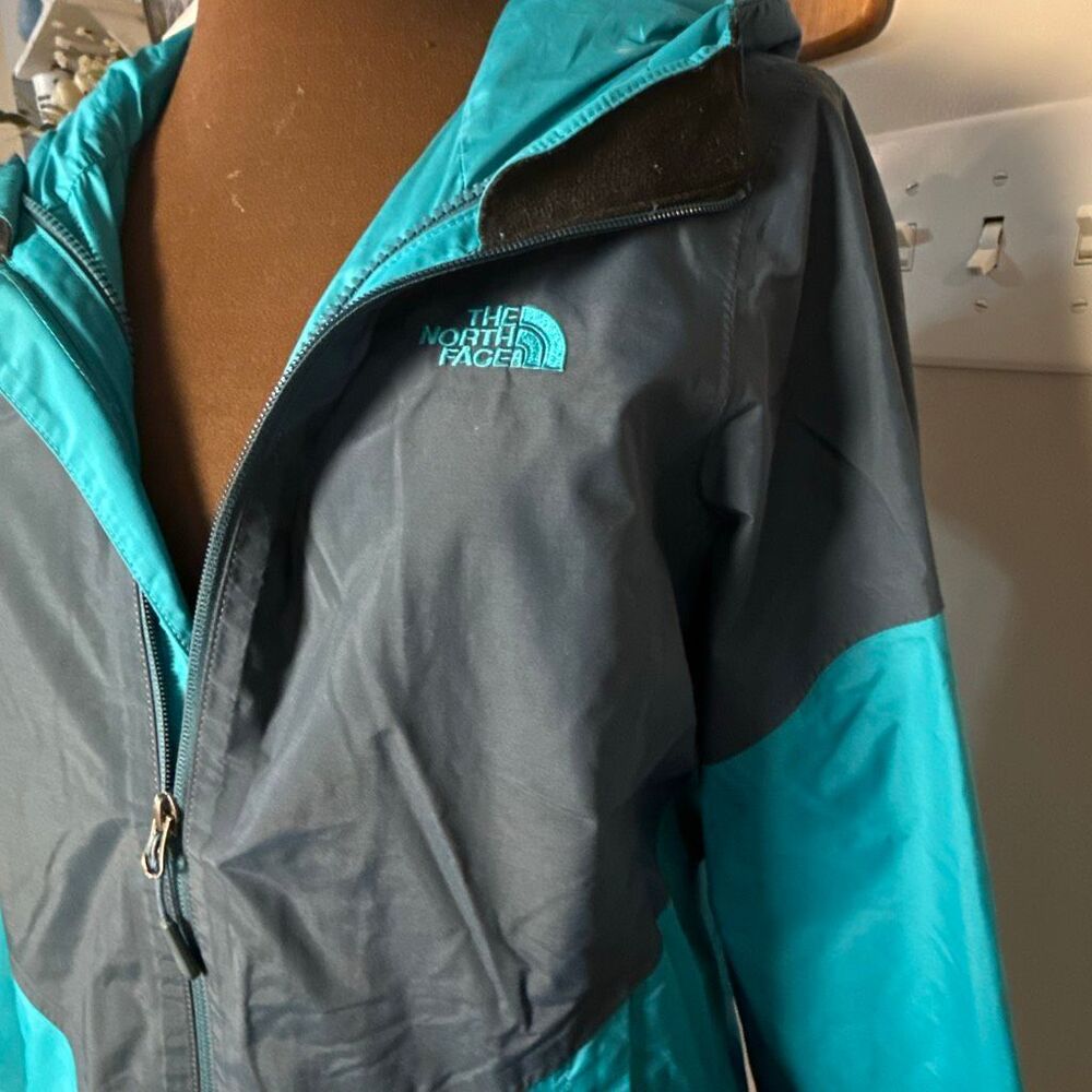 Women's The North Face Jacket size medium Full Dual Zipper Dry Vent NF0A2SVK aqu - Picture 2 of 10